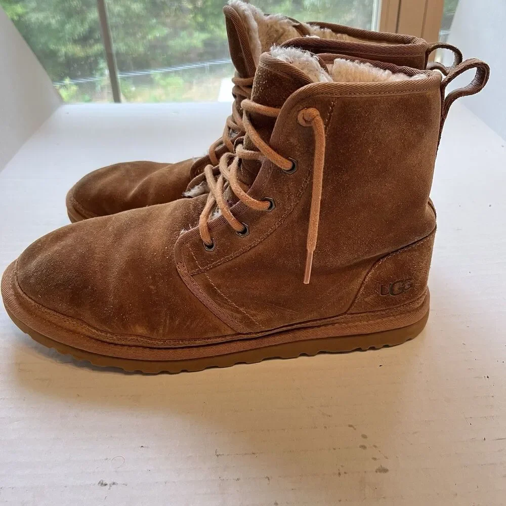 UGG Australia Harkley Winter Boots for Men Size US 11 Chestnut Cabincore Casual